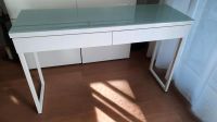 IKEA Schreibtisch BESTÅ BURS mit Glasplatte, Schminktisch, weiß Bayern - Gröbenzell Vorschau