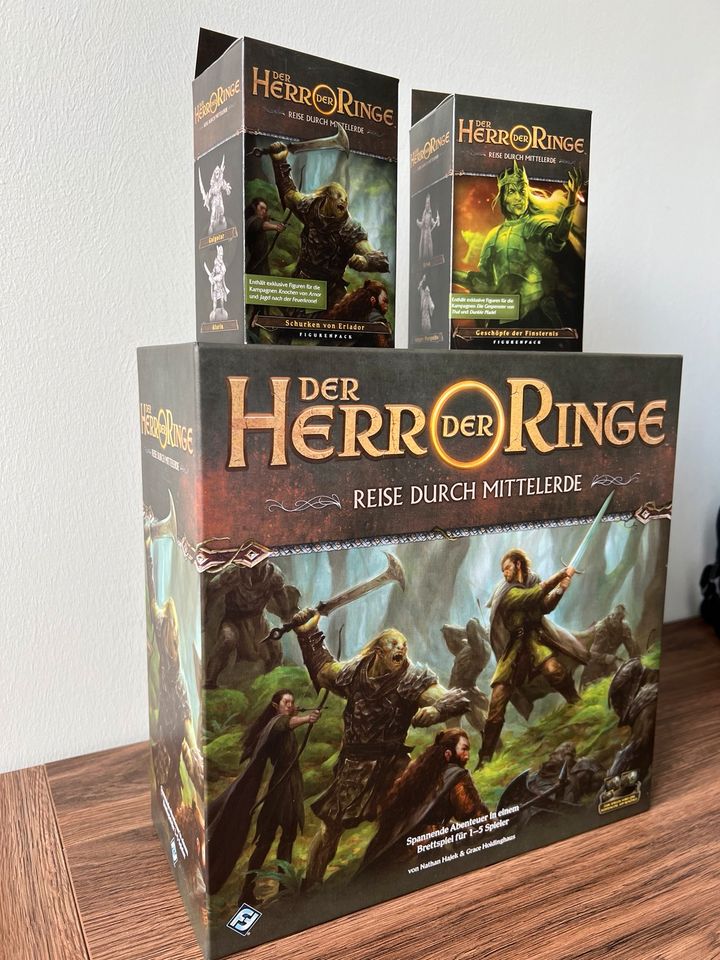 Herr der Ringe Reise durch Mittelerde Brettspiel + 2Figuren Packs in Hamburg