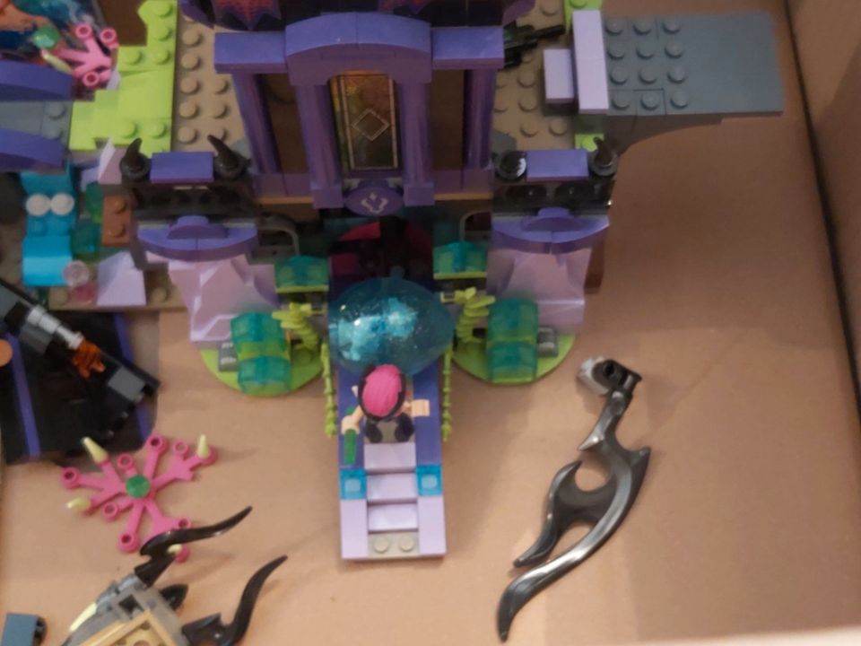 Lego Elves, 41180, Raganas magisches Schattenschloss in Großaitingen