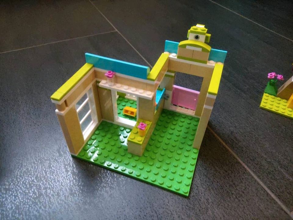 3* Lego Friends Pferde Tiere: 3188 Tierarzt + 3186 Hänger + 41087 in Albachten