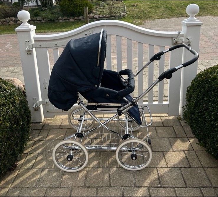 Hesba Kinderwagen Condor Coupé Techno Marine VERSAND in Deutsch Evern