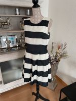 GAP Sommerkleid Größe 10 (38) Farbe: weiß-Anthrazit Bonn - Hardtberg Vorschau