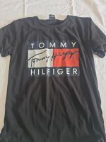 Tommy Hilfiger tshirt schwarz Größe L Rheinland-Pfalz - Neuwied Vorschau