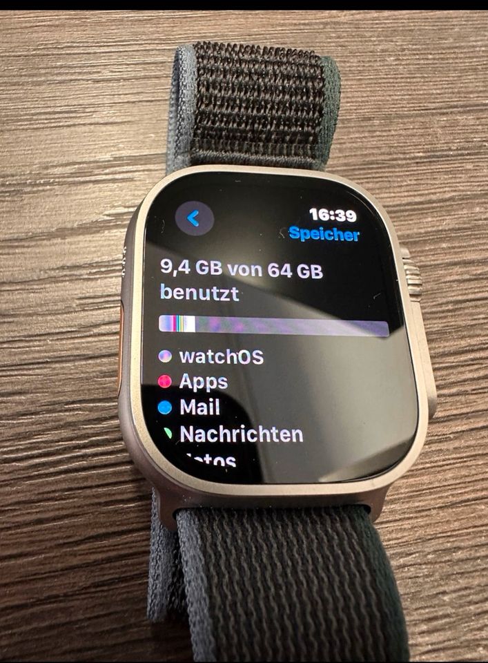 Apple Watch Ultra 2 in Duisburg