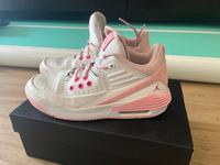 Nike Air Jordan Max Aura 5 GS Sneaker Mädchen Gr. 40 Basketball Bayern - Rosenheim Vorschau