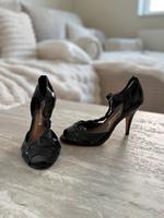Diverse Buffalo Highheels/Stiefel Größe 36 Hessen - Dietzenbach Vorschau