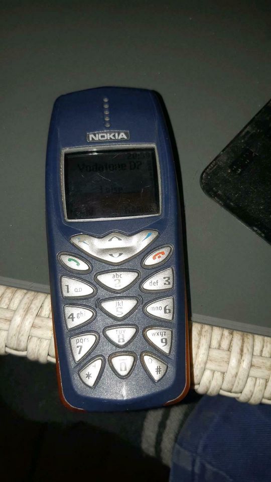 Nokia 3510i in Kamern