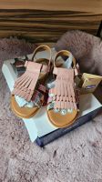 Hübsche Chicco, Mädchen Sandalen / Schuhe NEU Gr. 26, alt rosè Niedersachsen - Ankum Vorschau