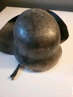 Ein alter DDR Feuerwehrhelm. Sachsen - Pockau Vorschau