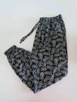 SCHWARZE SOMMER STOFFHOSE HAREMSHOSE JOGGINGHOSE FLORAL GUMMIBAND Hessen - Offenbach Vorschau