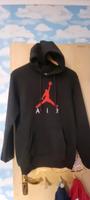 neu Jordan Hoody Pullover gr.M wegen fehlkauf günstig abzugeben Häfen - Bremerhaven Vorschau