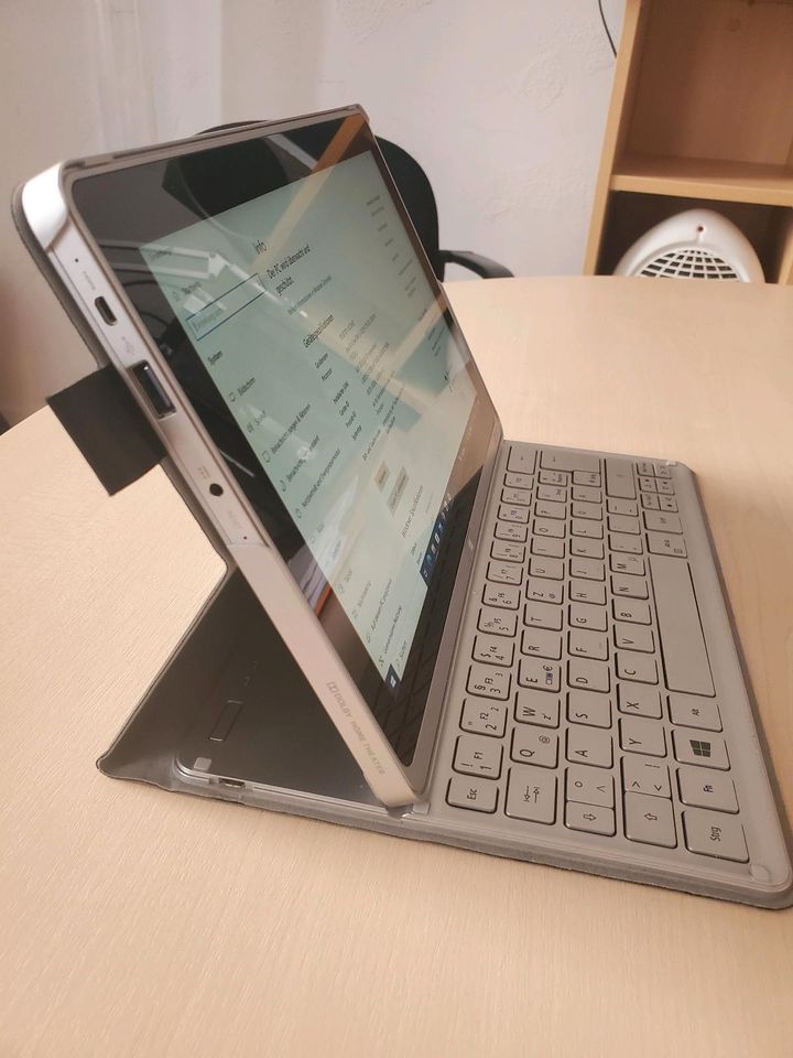 Acer Tablet-PC 2 in 1, Touchscreen in Mannheim