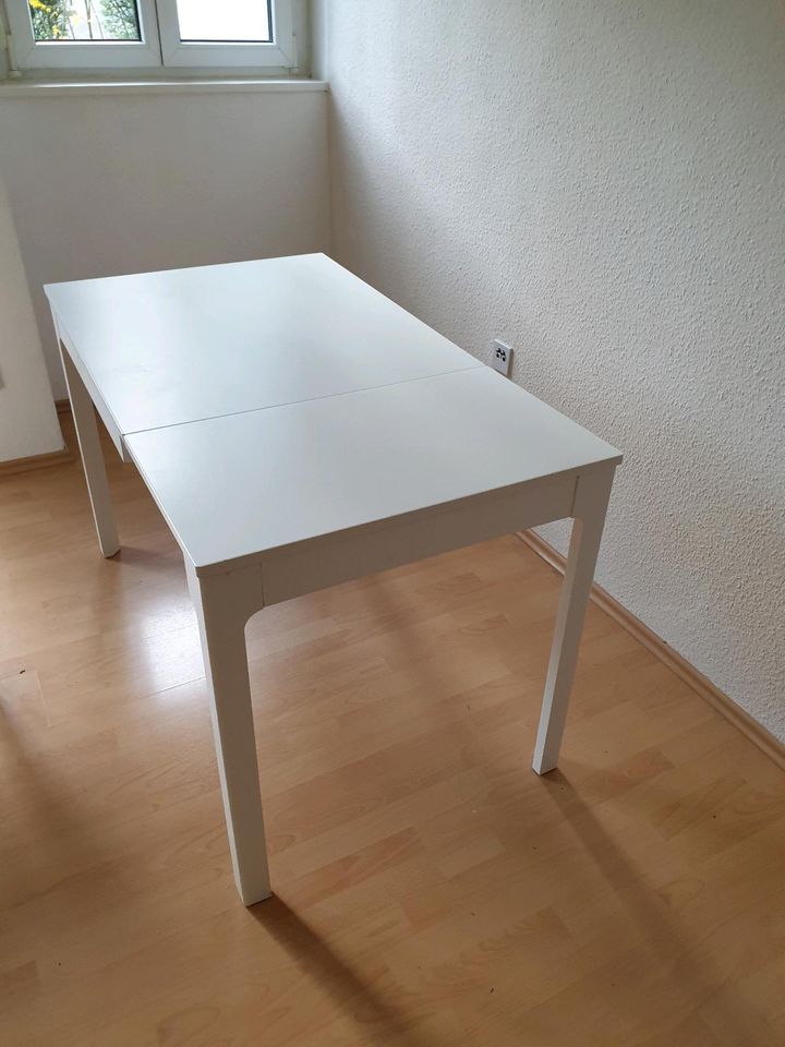 Ikea Ekadelen Tisch  ausziehbar 70x80/120 in Stuttgart