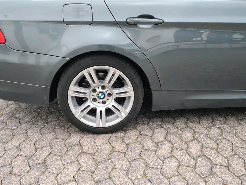 BMW M194 Felgen 8.5x17 /2 Stück in gutem Zustand E90 E91 E92 E93 in  Rheinland-Pfalz - Dickenschied, Reifen & Felgen