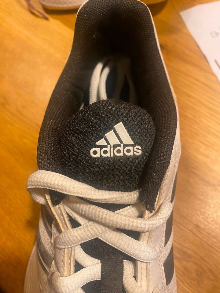 Adidas Sportschuh, Gr. 44 2/3 w.NEU in Baiersdorf