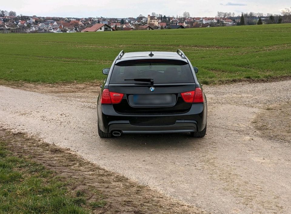 BMW E91 320d Touring M-Paket in Bremerhaven