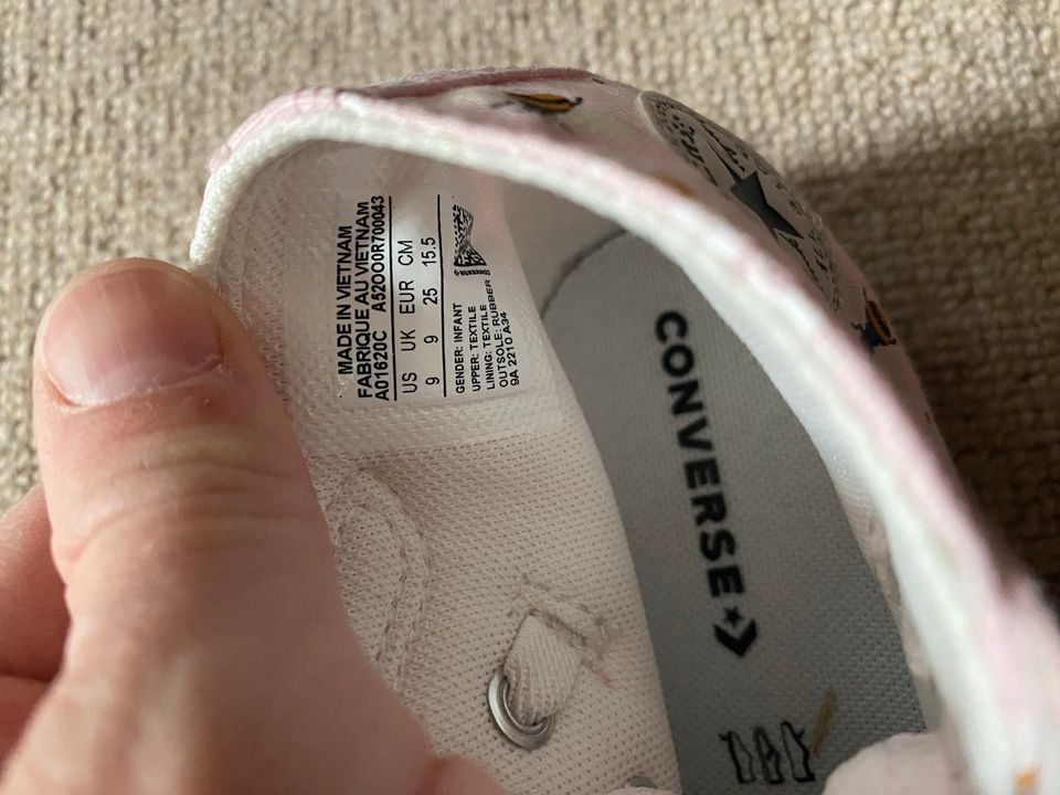 Converse Mädchen Schuhe,25,neu,rosa mit Bienen in Bad Segeberg