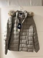 Tommy Jeans Winterjacke Beige/Khaki - Neu mit Etikett & Logo Hessen - Hünfeld Vorschau