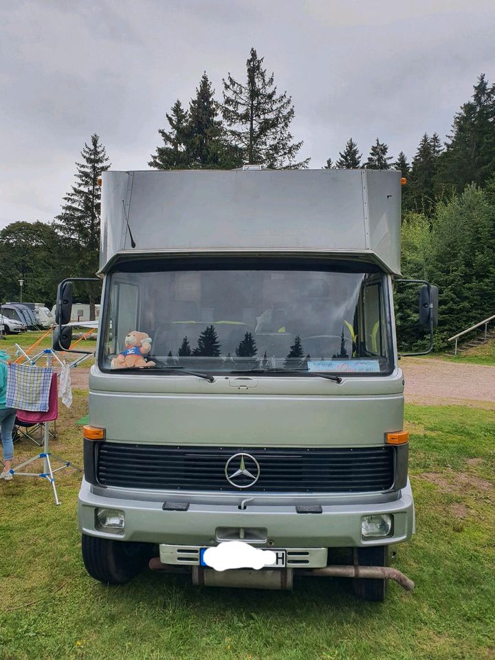 Wohnmobil Mercedes Benz in Gehren