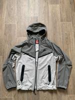 Nike Woven Tech Windbreaker Dresden - Striesen-Süd Vorschau