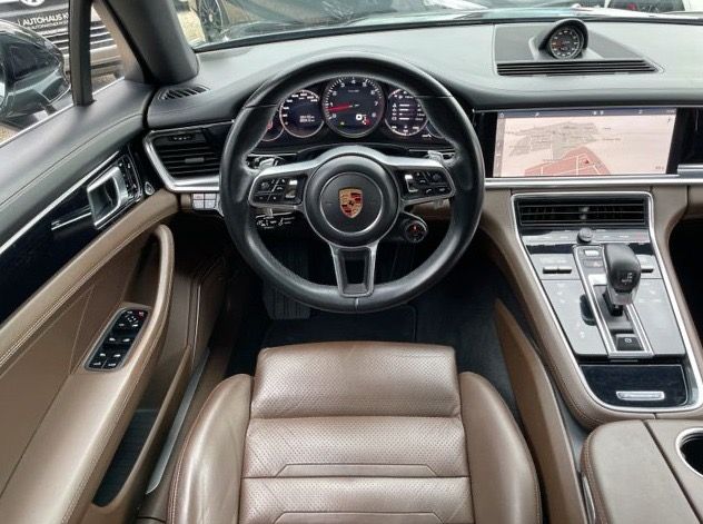 PORSCHE PANAMERA AB 189 € / AUTO MIETEN / AUTOVERMIETUNG FREIBURG in Freiburg im Breisgau