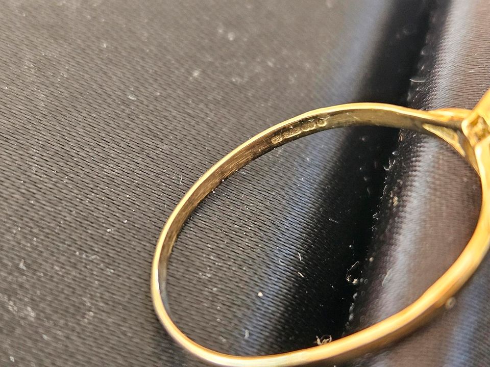 Vintage Ring 21mm 9 Carat Gold Hallmarked E375 mit Steinen8 in Obersontheim