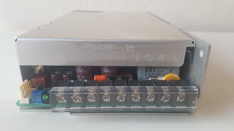 Schaltnetzteil / Power Supply EA-SPI 300-12, 12VDC / 25A in Sottrum