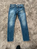 Closed blue jeans deluxe. Top 32 Hessen - Limburg Vorschau