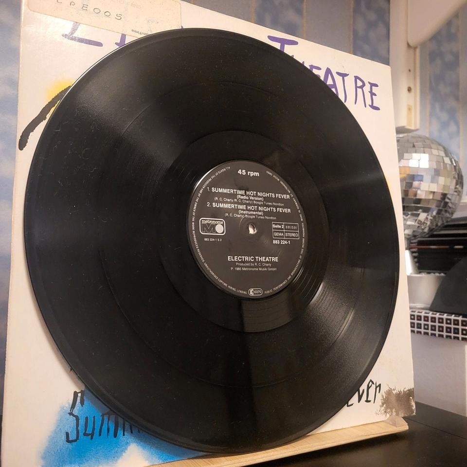 12" Maxi Single: Electric Theatre - Summertime hot nights fever in Köln