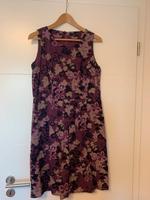 Kurzes Kleid, violett, Größe 38/40, Zero + passender Gürtel Bayern - Augsburg Vorschau