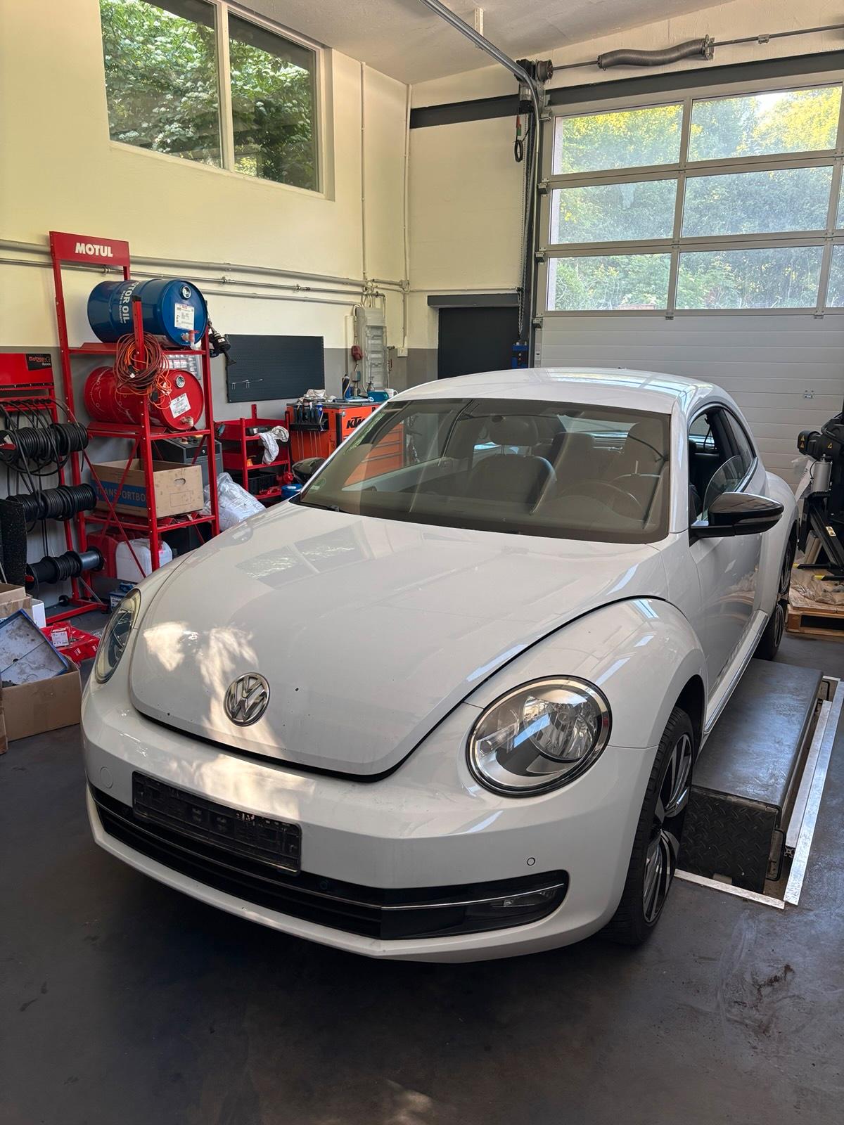 Abbildung des Autos VW Beetle 2.0TFSI DSG - …