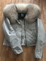 Belstaff Gr. 34 Jacke mit Silberfuchs Pelz Düsseldorf - Stadtmitte Vorschau