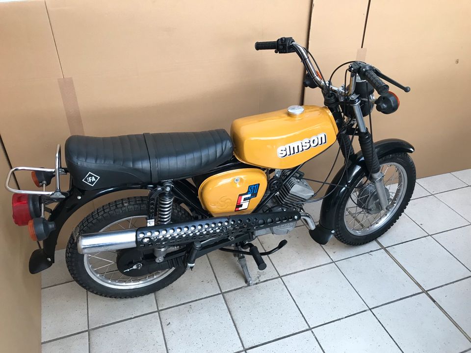 Simson S51 Enduro S51E 4 Gang Gelb 60km/h Papiere Versand M500 * in Calbe (Saale)