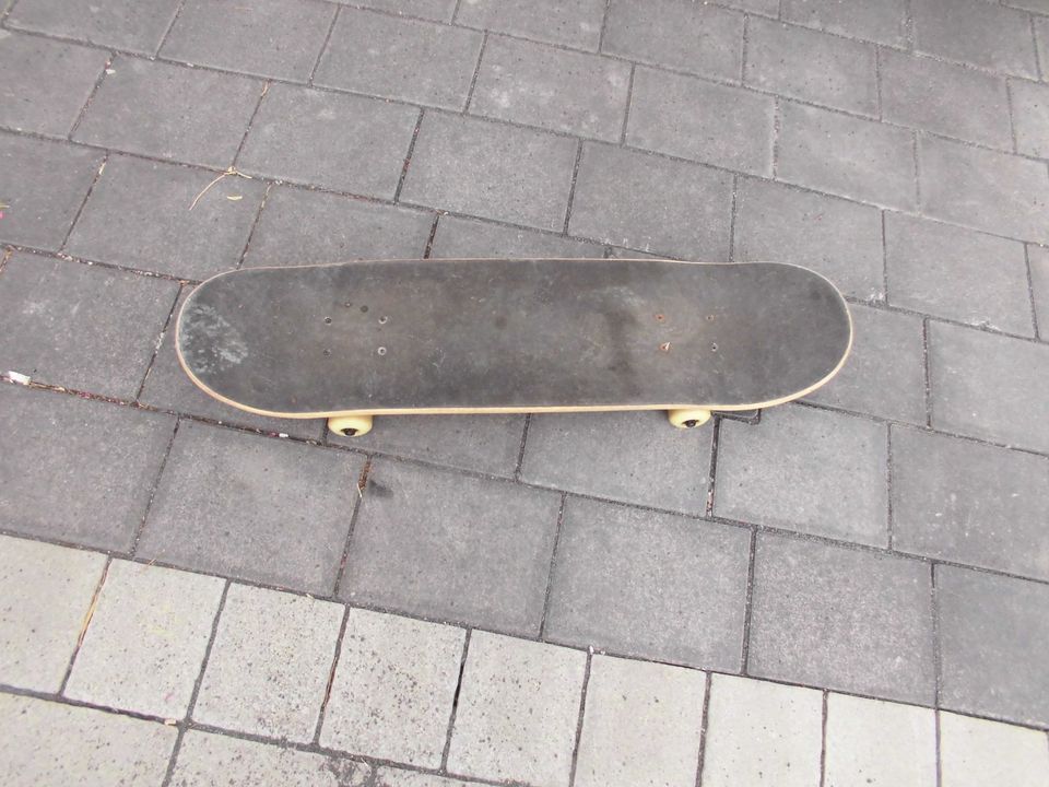 Skateboard 78cm lang in Hessen - Hainburg | eBay Kleinanzeigen ist jetzt  Kleinanzeigen