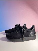 Hermès Sneaker Sportschuhe Miles Veloursleder Schwarz 36 Elberfeld - Elberfeld-West Vorschau