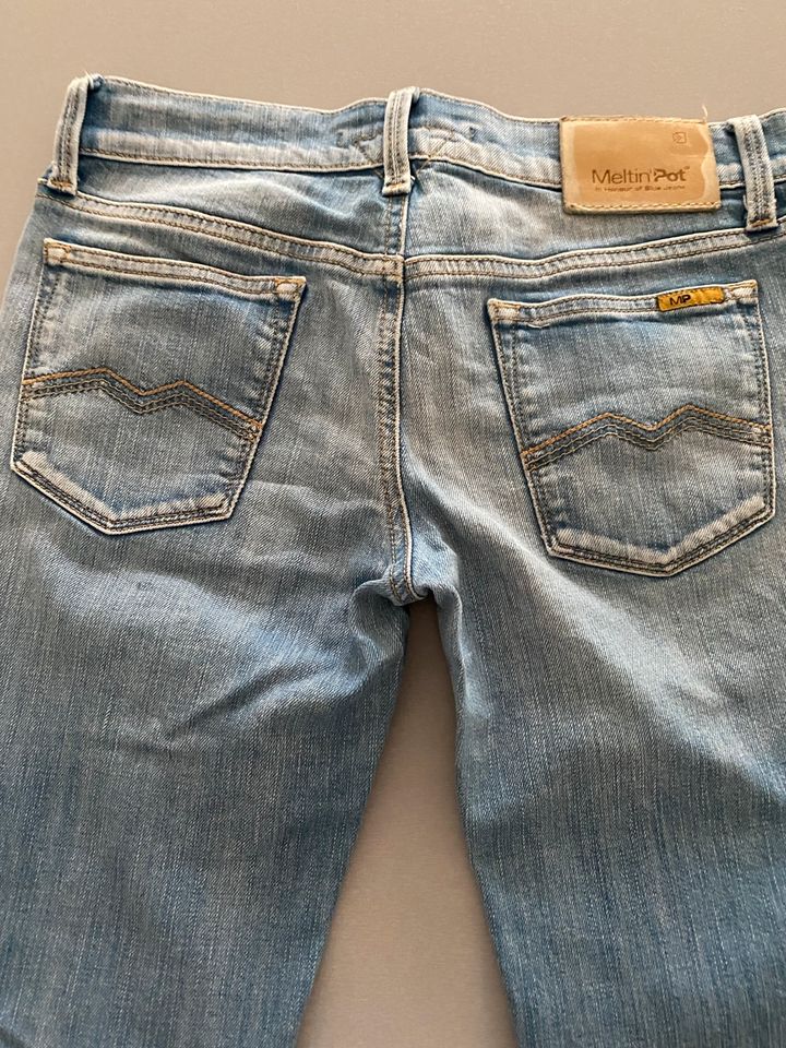 Merlin Pot Jeans in Düsseldorf