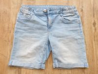 Shorts Jeans hellblau C&A Gr. 182 verstellbarer Bund Harburg - Hamburg Fischbek Vorschau