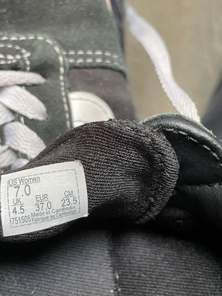 Vans Schuhe schwarz-weiß Gr.37 - getragen in Schülldorf