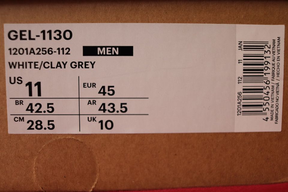 1201A256-112 Asics Gel-1130 Herren Sneaker weiß grau beige Gr. 45 in Gießen