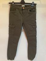 Grüne Khaki Damen Cargohose Hose von Only 38 32 Nordrhein-Westfalen - Meinerzhagen Vorschau