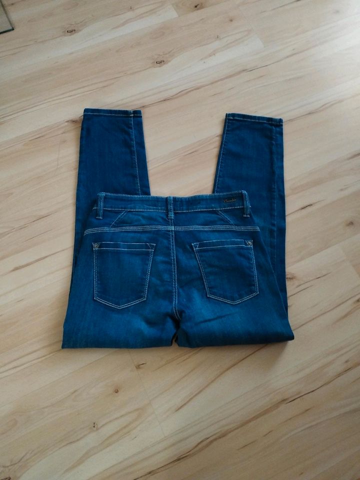 Cambio Jeans Beige 40 Cambio Jeans blau 38/40 ab 12 Euro in Griesstätt