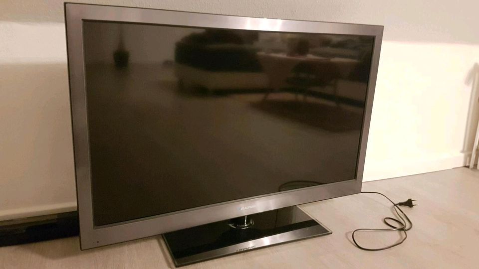 40 Zoll LED TV / Fernseher in Scheeßel