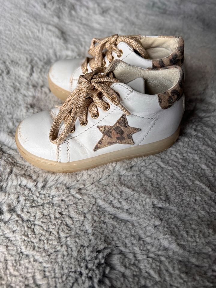 Baby Mädchen Sneaker 23 ❤️ Leo weiß Glitzer falcotto by Naturino in Kirchhain