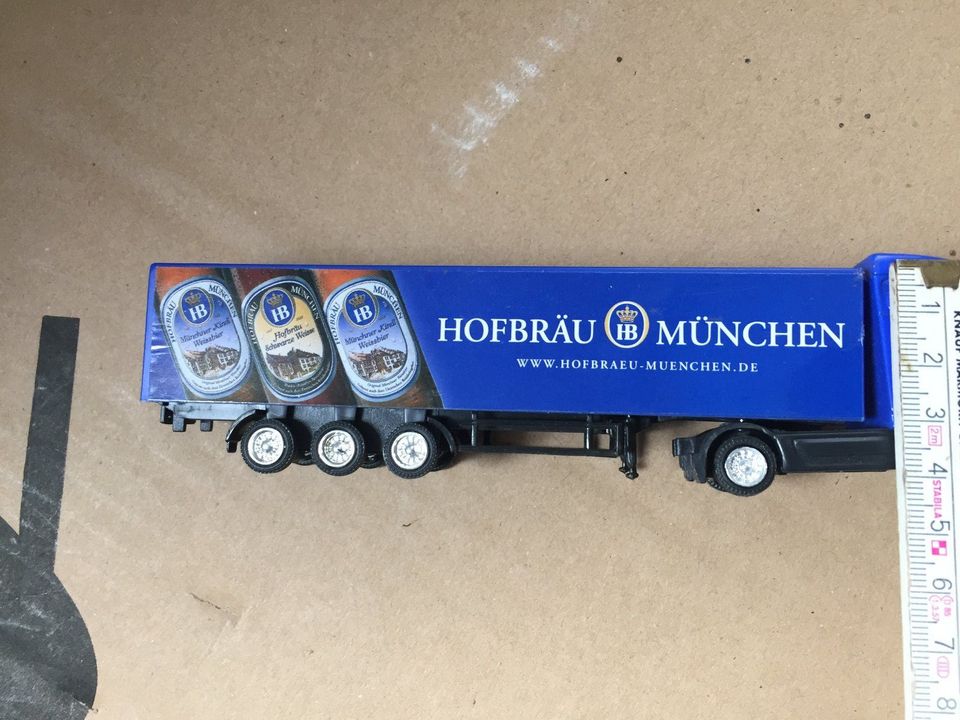 Truck Modellauto LKW Sattelzug Mercedes Benz  Hofbräu München in Perl