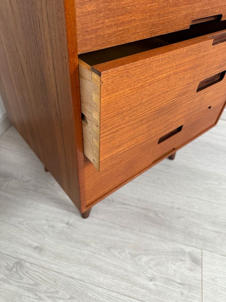 Dänische Teak Kommode / Dresser / Nachttisch Retro Vintage, 60er in Mülsen