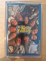 Kassette the kelly family mit Signatur honest workers Wandsbek - Hamburg Sasel Vorschau