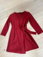 Bershka Jumpsuit Hosenanzug rot Gr. XS Bayern - Laufen Vorschau