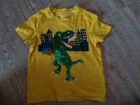 T - Shirt Gelb mit Dino Größe 104 Niedersachsen - Hagenburg Vorschau