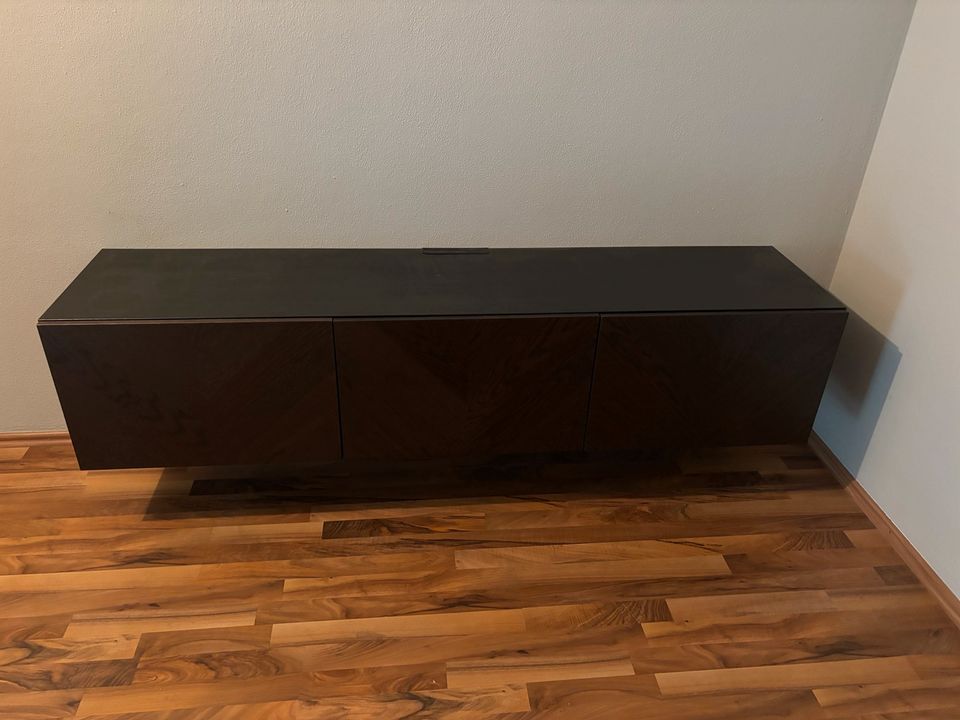 IKEA Bestå Sideboard/TV-Bank mit Türen 180x42x38cm in Poing