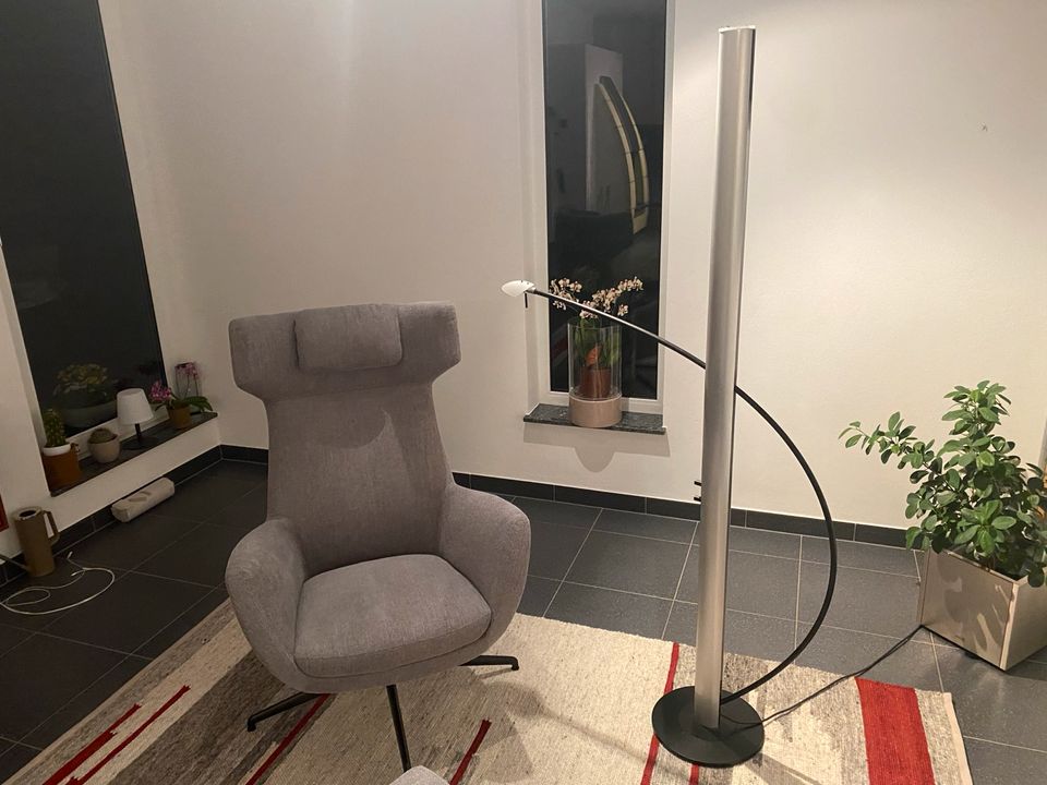 Designer Stehleuchte Wohnzimmer (Leseleuchte + Deckenfluter) in Dittelbrunn